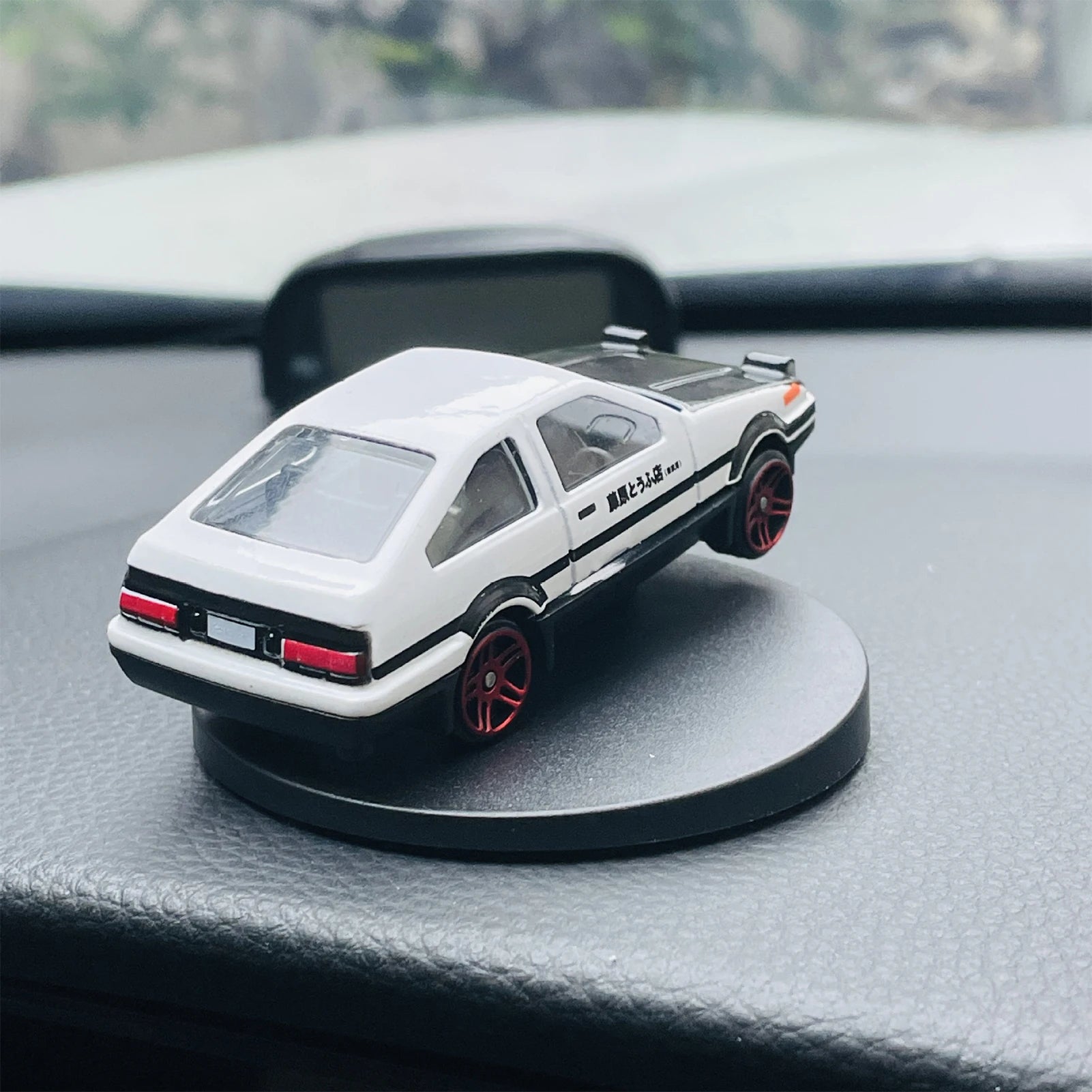 Initial D AE86 Alloy Car Models Toys Metal Diecast Initial D Exquisite Workmanship Car Toys for Kids Gifts Fujiwara Tofu