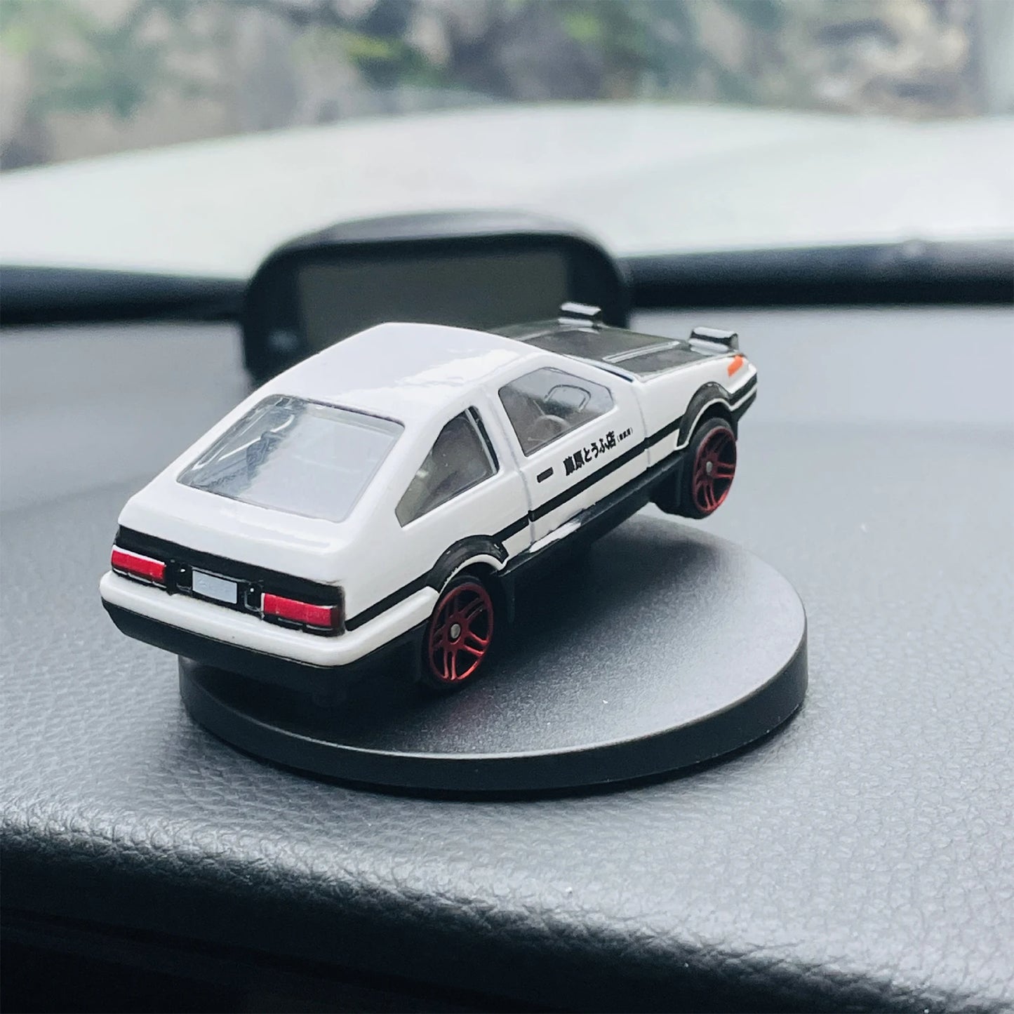 Initial D AE86 Alloy Car Models Toys Metal Diecast Initial D Exquisite Workmanship Car Toys for Kids Gifts Fujiwara Tofu